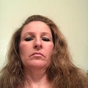 Meet your Posher, Lynette